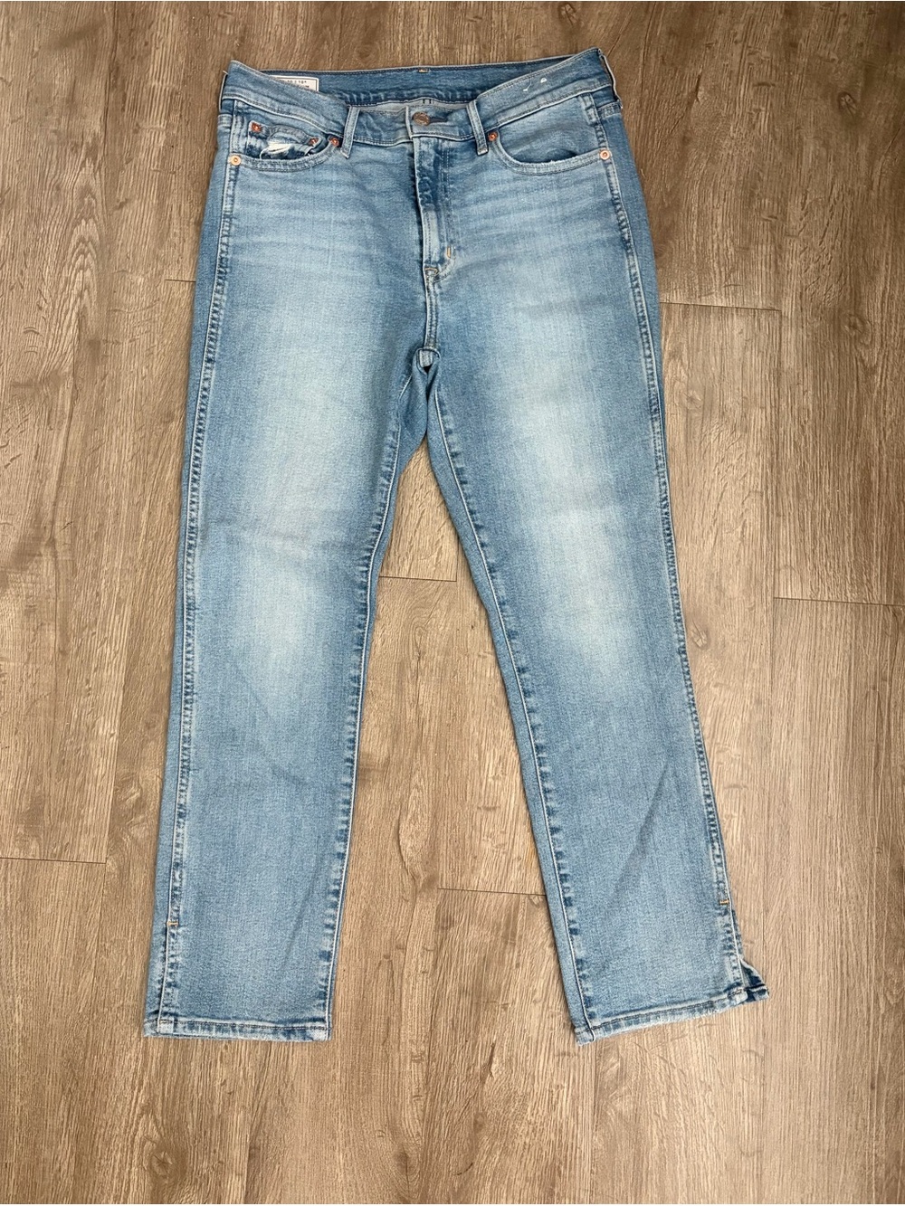 GAP Vintage Slim Mid Rise Split-Hem Jeans Light Wash Size 30/10R